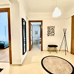 & Spacious Flat - No5 * Istanbul