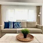 & Spacious Flat - No5 Apartment *