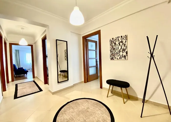 & Spacious Flat - No5 Апартаменты Стамбул