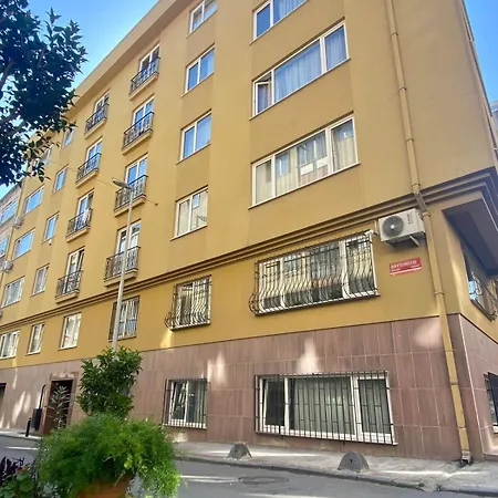 & Spacious Flat - No5 Istanbul