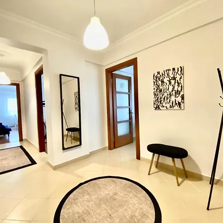 & Spacious Flat - No5 Апартаменты Стамбул